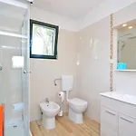 Fratrici By Interhome Murine