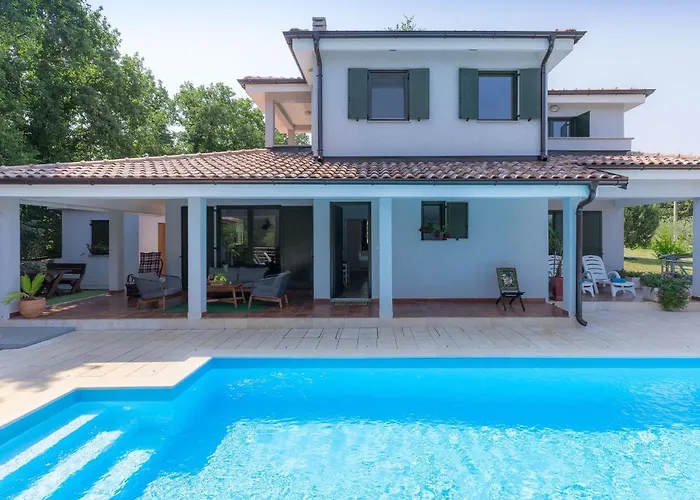 Fratrici By Interhome Murine