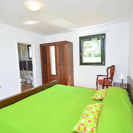 Dom wakacyjny Fratrici By Interhome Murine